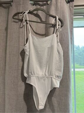 White Tie-Shoulder Bodysuit Small